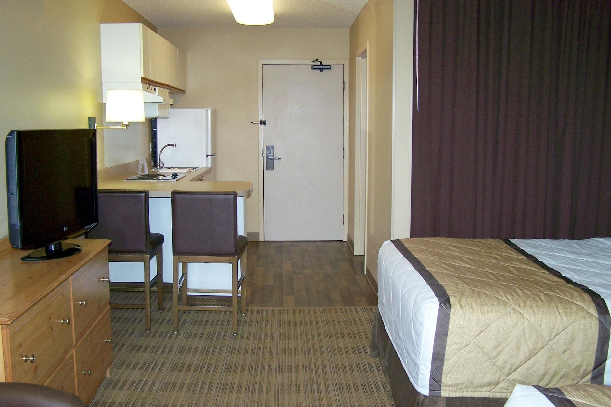 Extended Stay America Select Suites - Orlando - Southpark - Equity Row Oak Ridge Kültér fotó