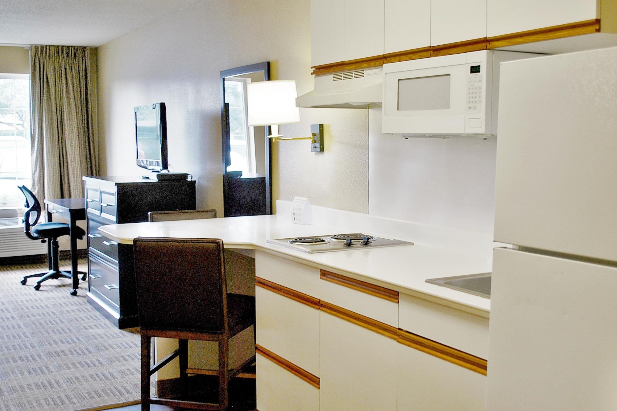 Extended Stay America Select Suites - Orlando - Southpark - Equity Row Oak Ridge Kültér fotó