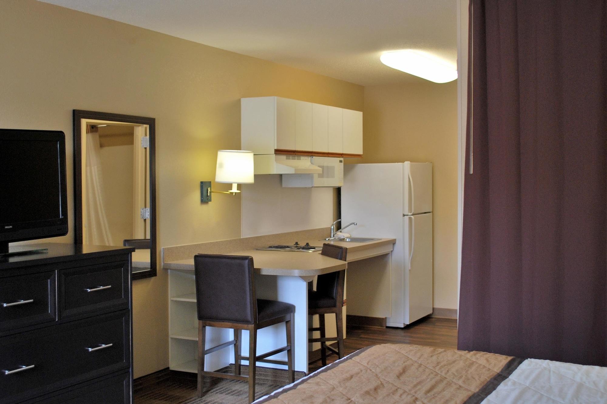 Extended Stay America Select Suites - Orlando - Southpark - Equity Row Oak Ridge Kültér fotó