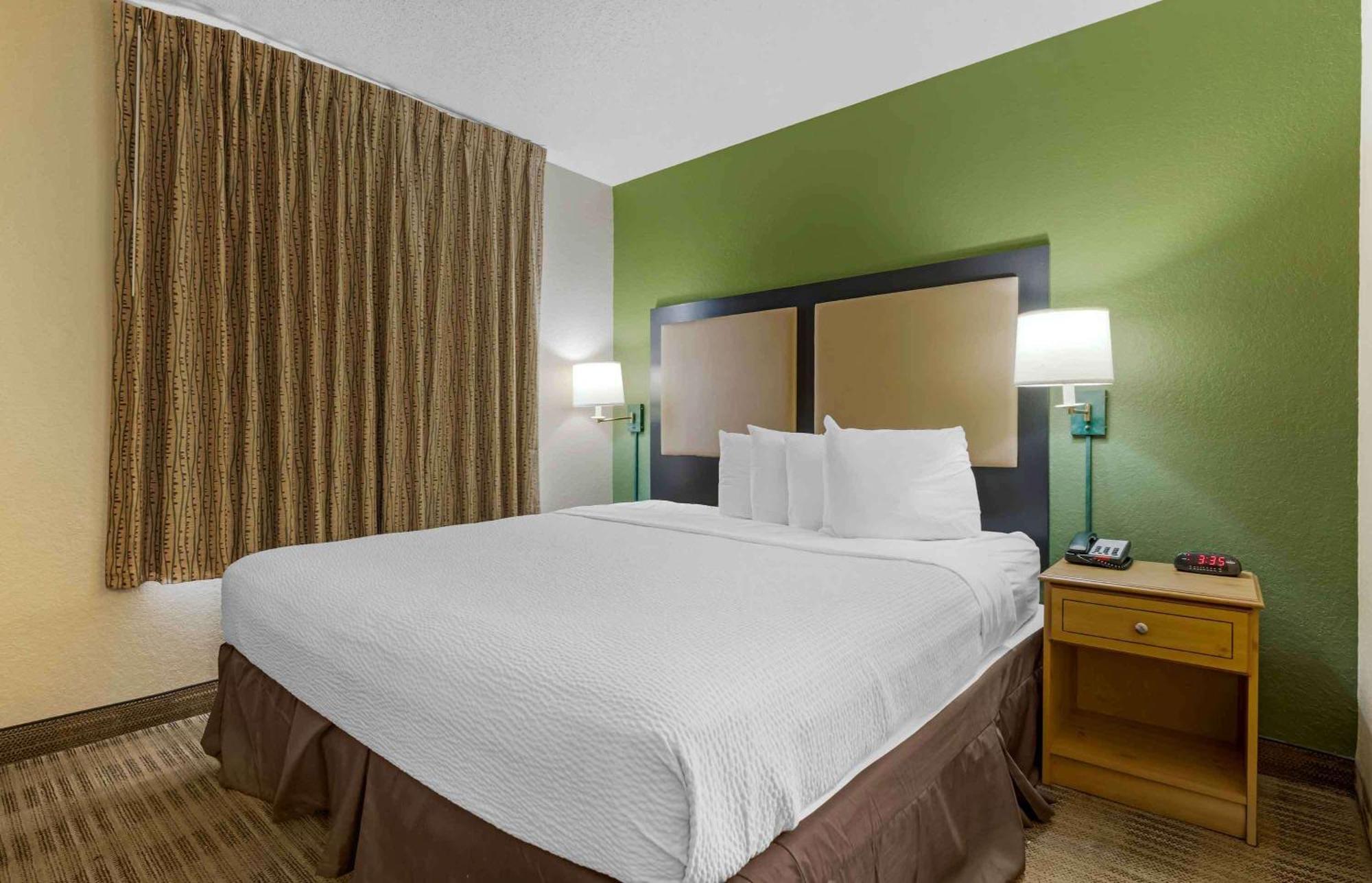 Extended Stay America Select Suites - Orlando - Southpark - Equity Row Oak Ridge Kültér fotó